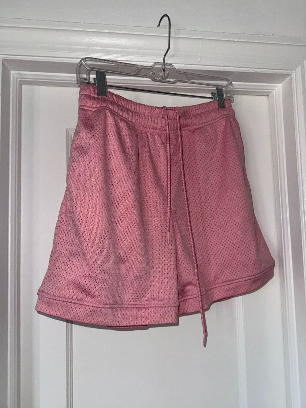 Pink Mesh Basketball Gym Shorts with Pockets Size S